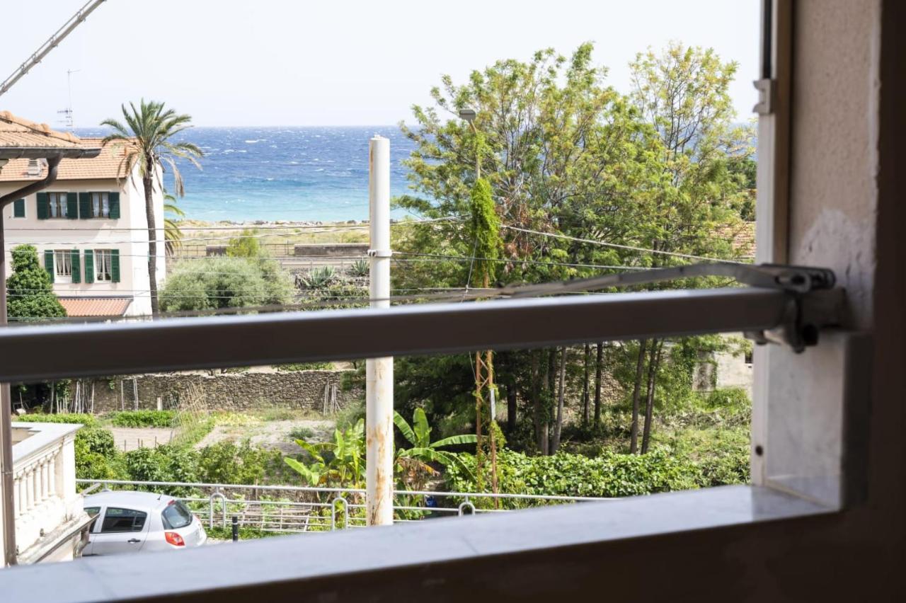 Casa Ambra Mare Appartement Bordighera Buitenkant foto